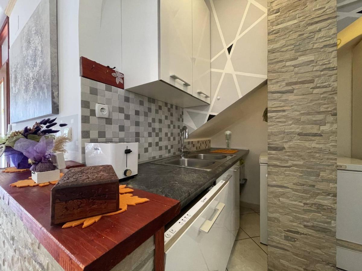 Apartment Malu Pula Bagian luar foto